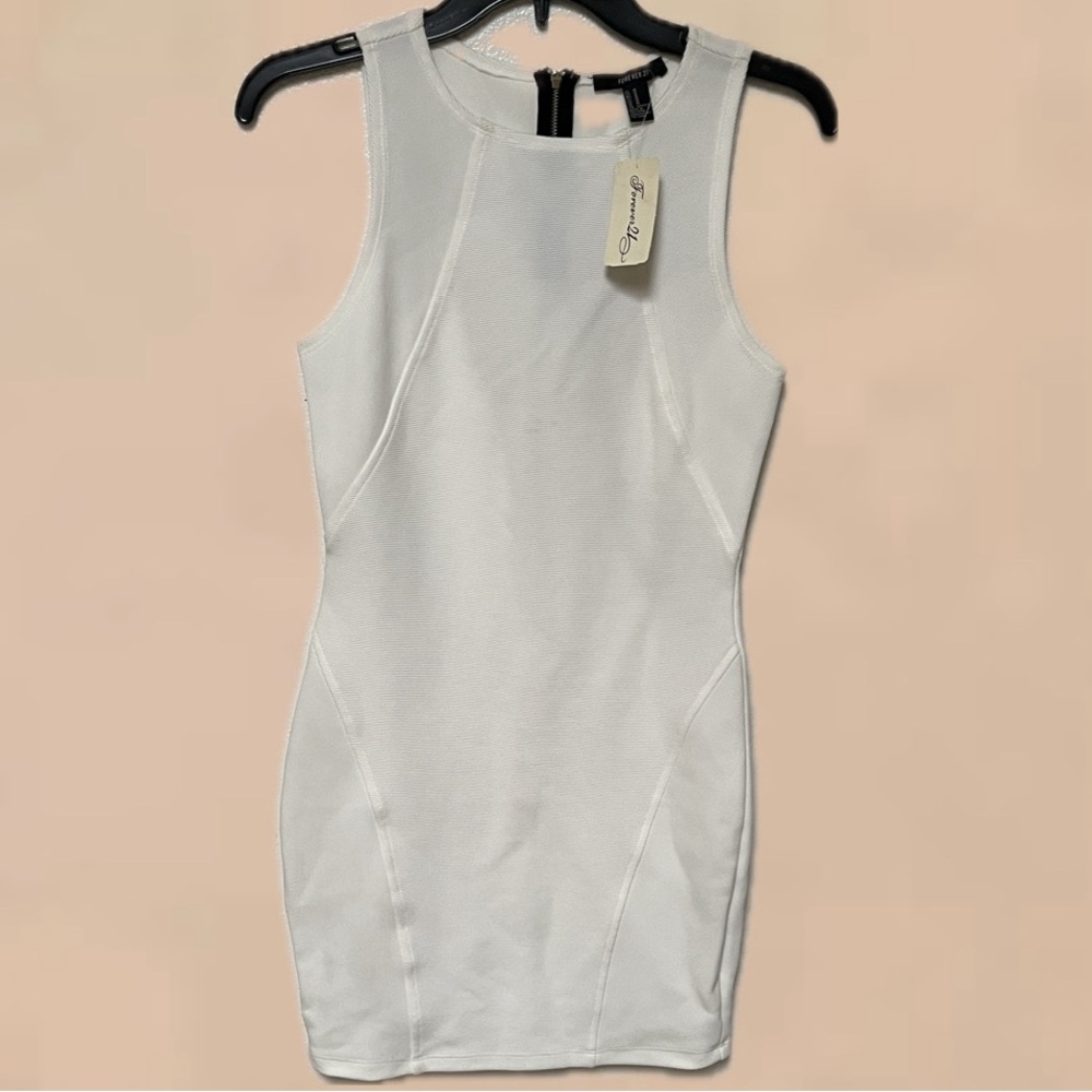 Forever 21 Ivory Sleeveless Midi Dress